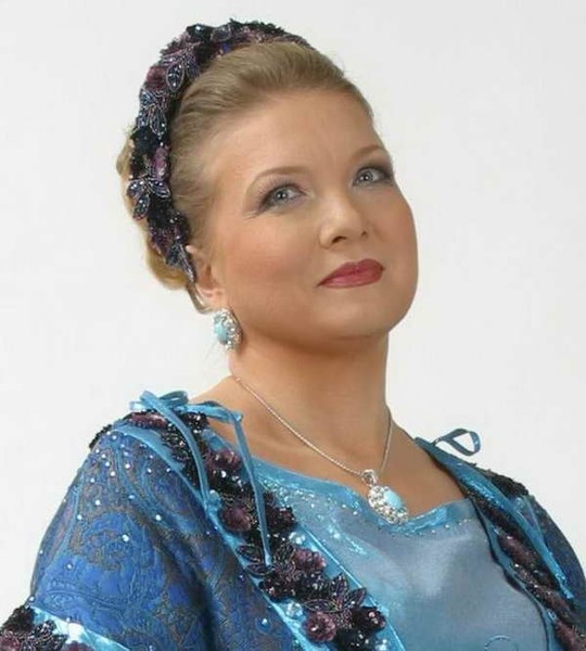 Людмила Николаева.